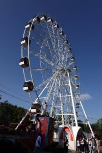 Z velkého kola jsou nejkrásnější pohledy na Jerevan.