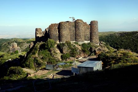 Pevnost Amberd byla v rekonstrukci.