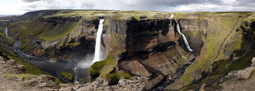 Háifoss je druhý nejvyšší vodopád Islandu.