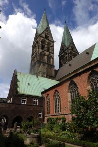 Na jižní věž Katedrály svatého Petra v Brémách se dá vylézt.