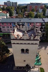 Podruhé se mi podařilo vylézt i na věž kostela.