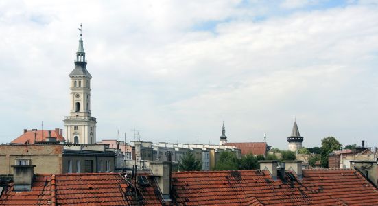 Wieża Woka napravo je stále nepřístupná.