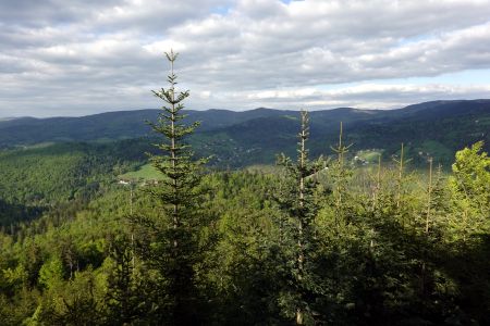 Pohled z Kubalonky na Slezské Beskydy