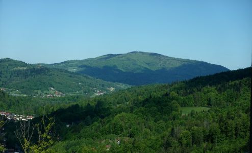 Pohled ze skokanského můstku na Čantoryji.