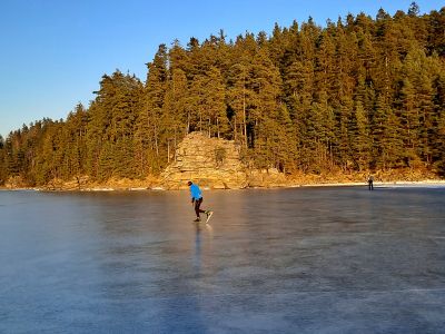 Jízda večer bez větru je velmi rychlá a příjemná.