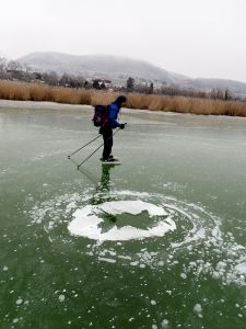 Dokonalá vodní past na bruslaře