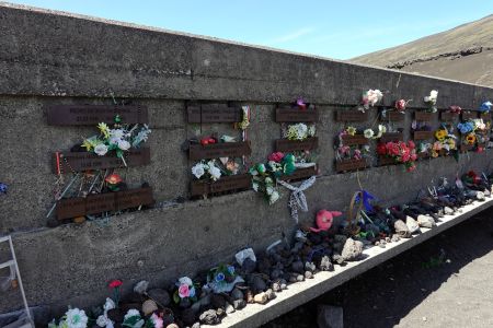 Památník neštěstí pod Antucem - 40 vojáku tu zahynulo v sněhové bouři.
