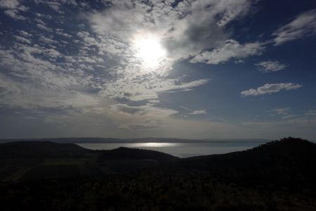Balaton v protisvětle
