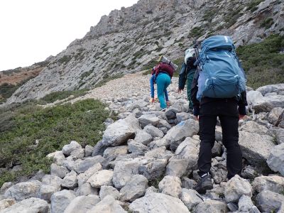 Silné poryvy větru změnily oblíbenou trasu s výhledy na náročný trek.