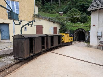 Hornický vláček do Podzemlje Pece