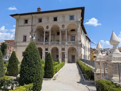 Palazzo Vincentini v Rieti