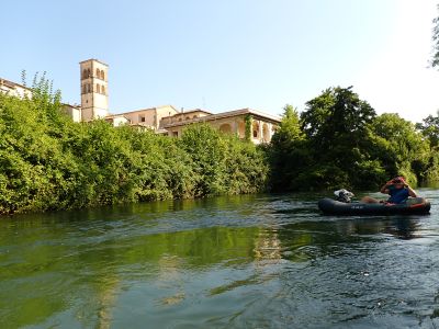Rieti na břehu řeky Velino
